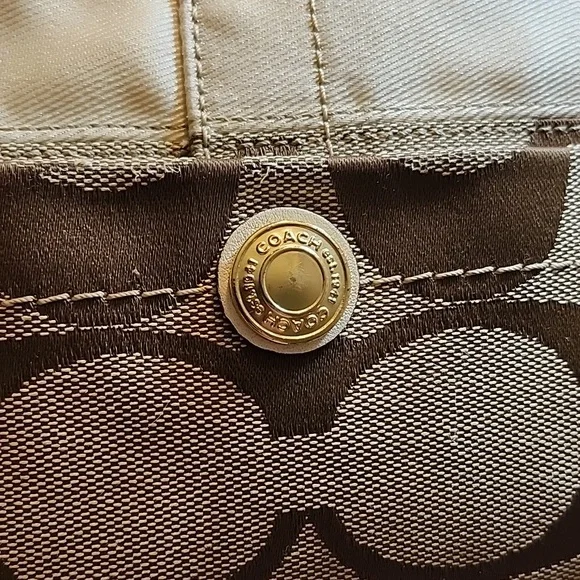 Coach Y2K Soho Brown/Beige Signature Canvas Front Pocket Baguette Bag W/ Wallet - Picture 11 of 16